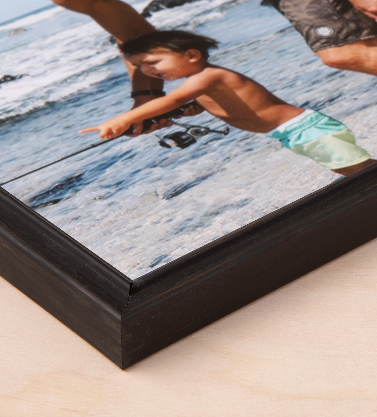 Dwell Distressed Black frame