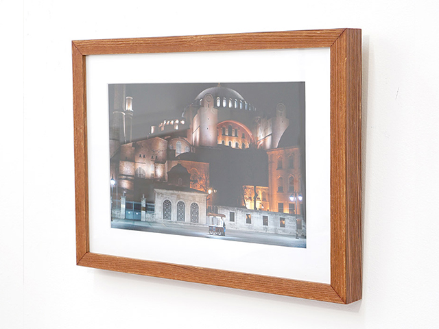 Hudson Frame